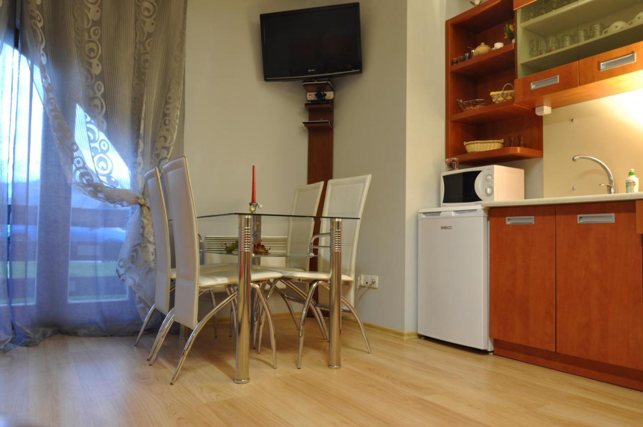 Apartamenty Carpe Diem コシチェリスコ エクステリア 写真