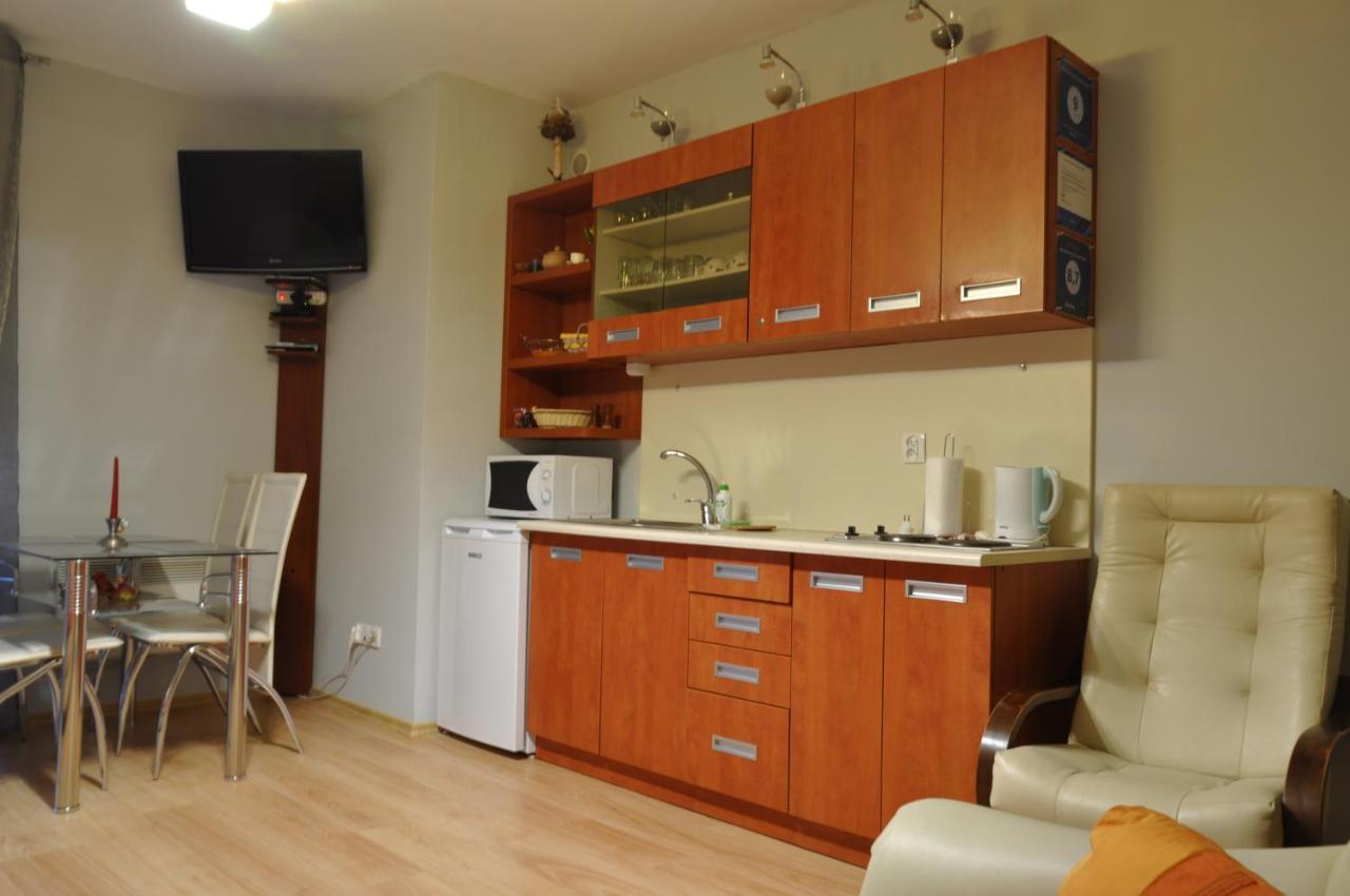 Apartamenty Carpe Diem コシチェリスコ エクステリア 写真